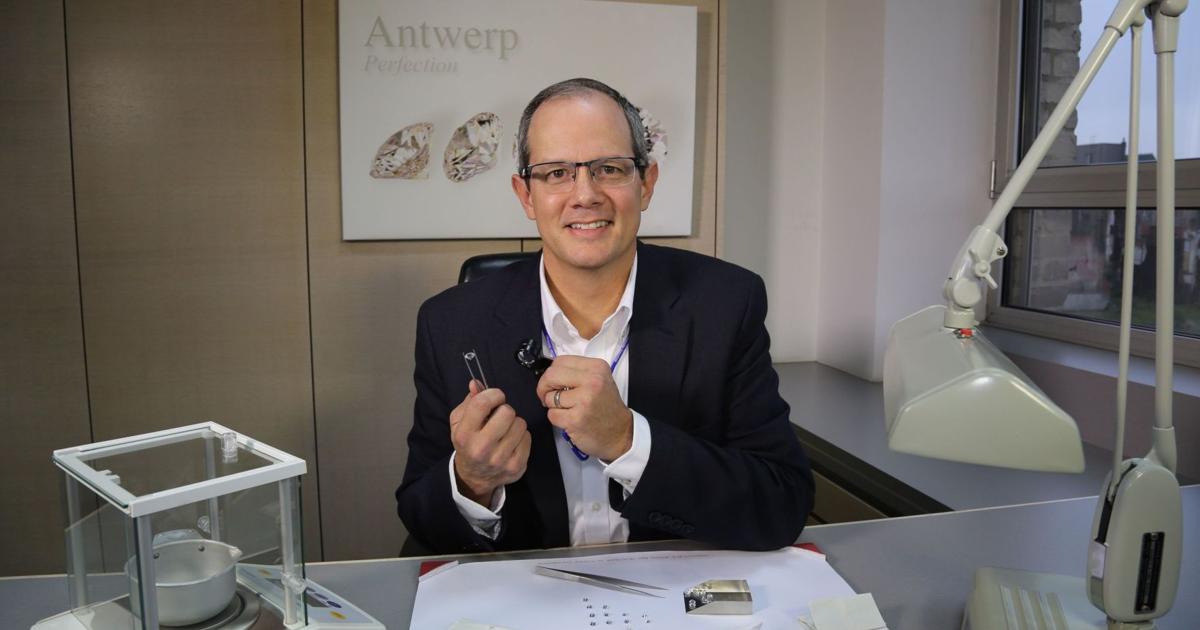 Mike Embler Owner of Embler’s Jewelers elected president of industry board