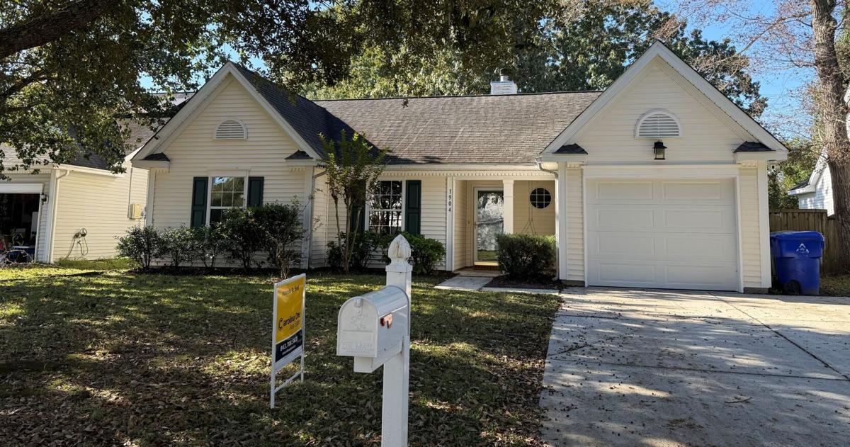 Price cuts hit Charleston County homes as the median cost falls nearly $30,000