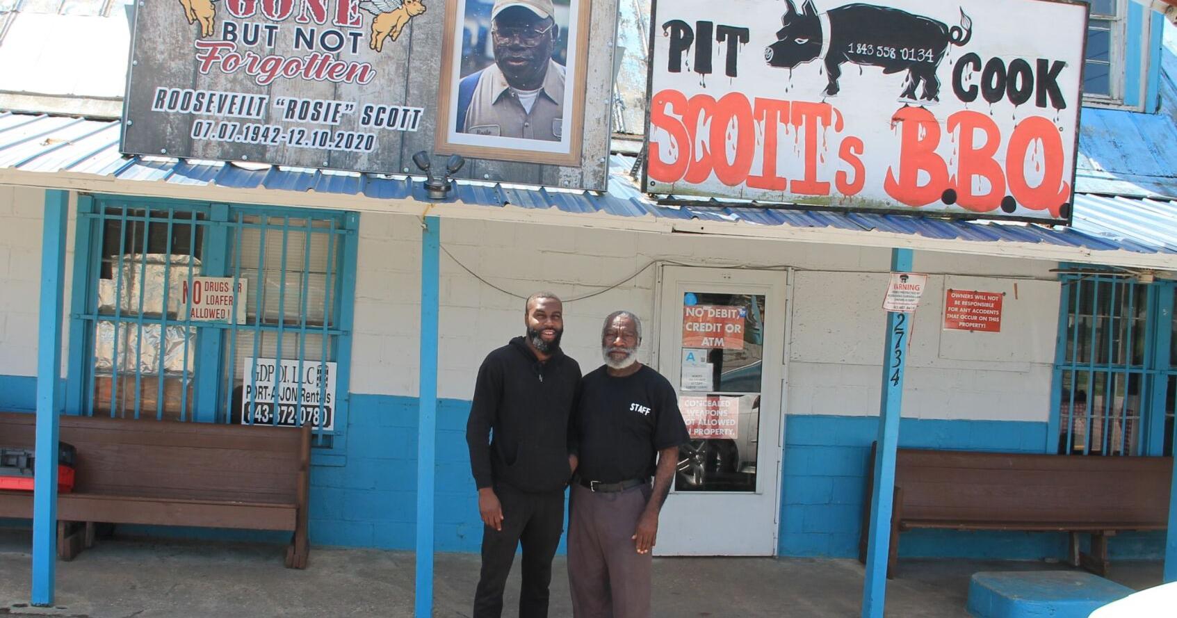 All in the family still for Scott's BBQ - Vimarsana News