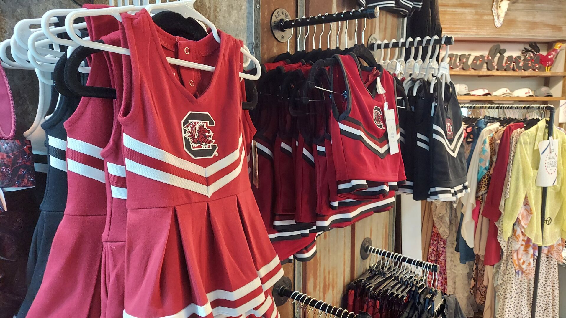 As Gamecocks start season amid good vibes Columbia stores hope