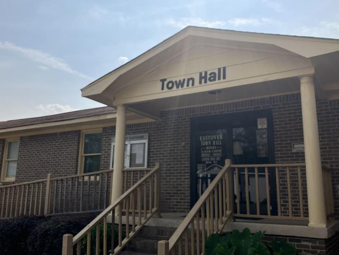 Small SC town mayor resigns after assault and battery charges