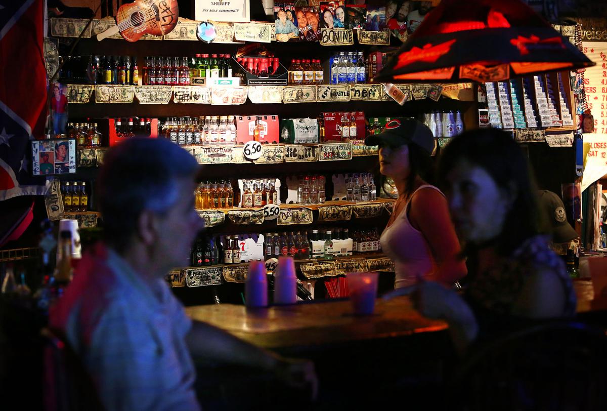 Richard's in Mount Pleasant rides it out as one of last minibottle bars |  Food | postandcourier.com