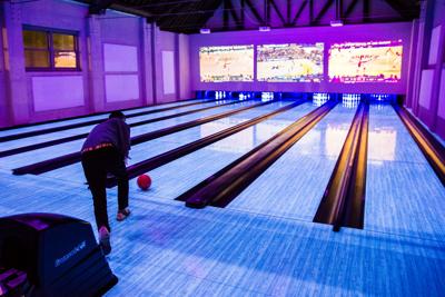 Gov Mcmaster Lifts Restrictions On Sc Bowling Alleys Retail Occupancy Covid 19 Postandcourier Com