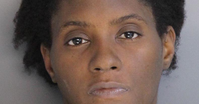 Aiken woman charged with aiding teenage daughters in fight
