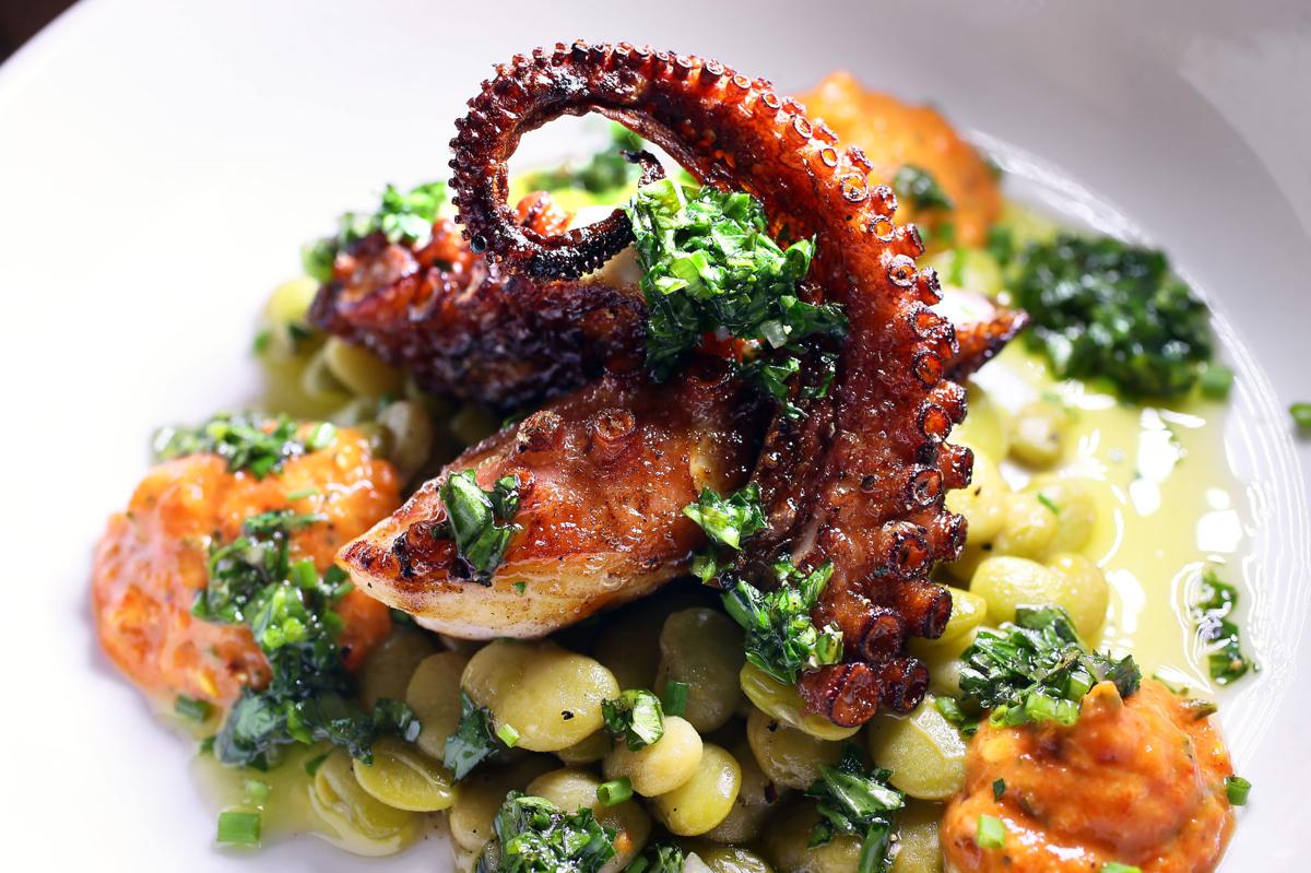 A look at Wood & Grain restaurant in Mount Pleasant Food