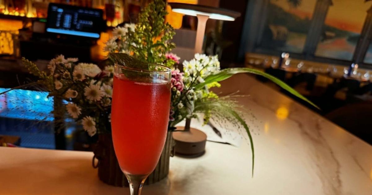 Charleston's Garden to Glass trail takes you on a cocktail tour and ends with a reward
