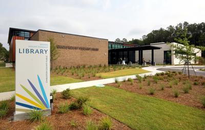 Charleston County Public Library Reopens More Of Its Neighborhood Branches Book Reviews Postandcourier Com