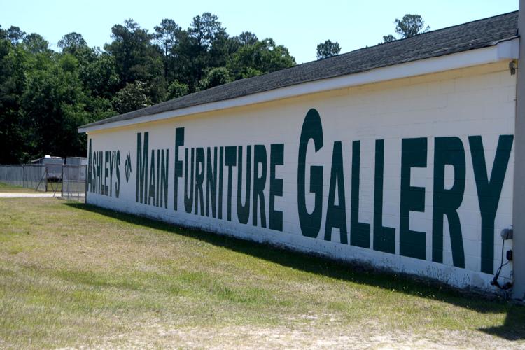 It's Your Story Ashley's On Main prioritizes customer service News