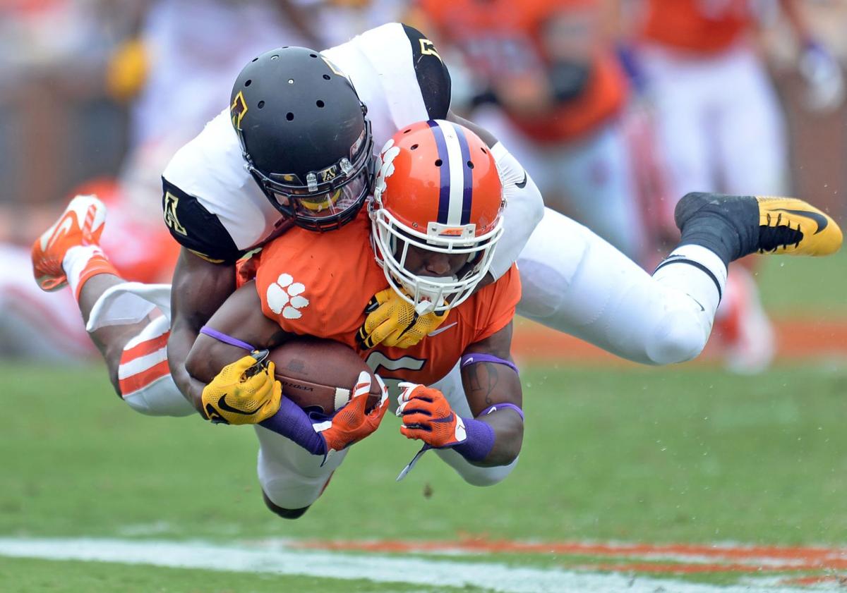 Clemson overcomes App State, 41-10