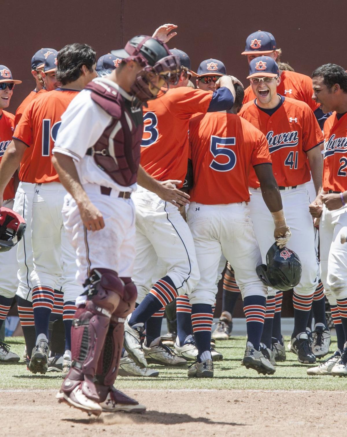 C of C baseball beats Auburn