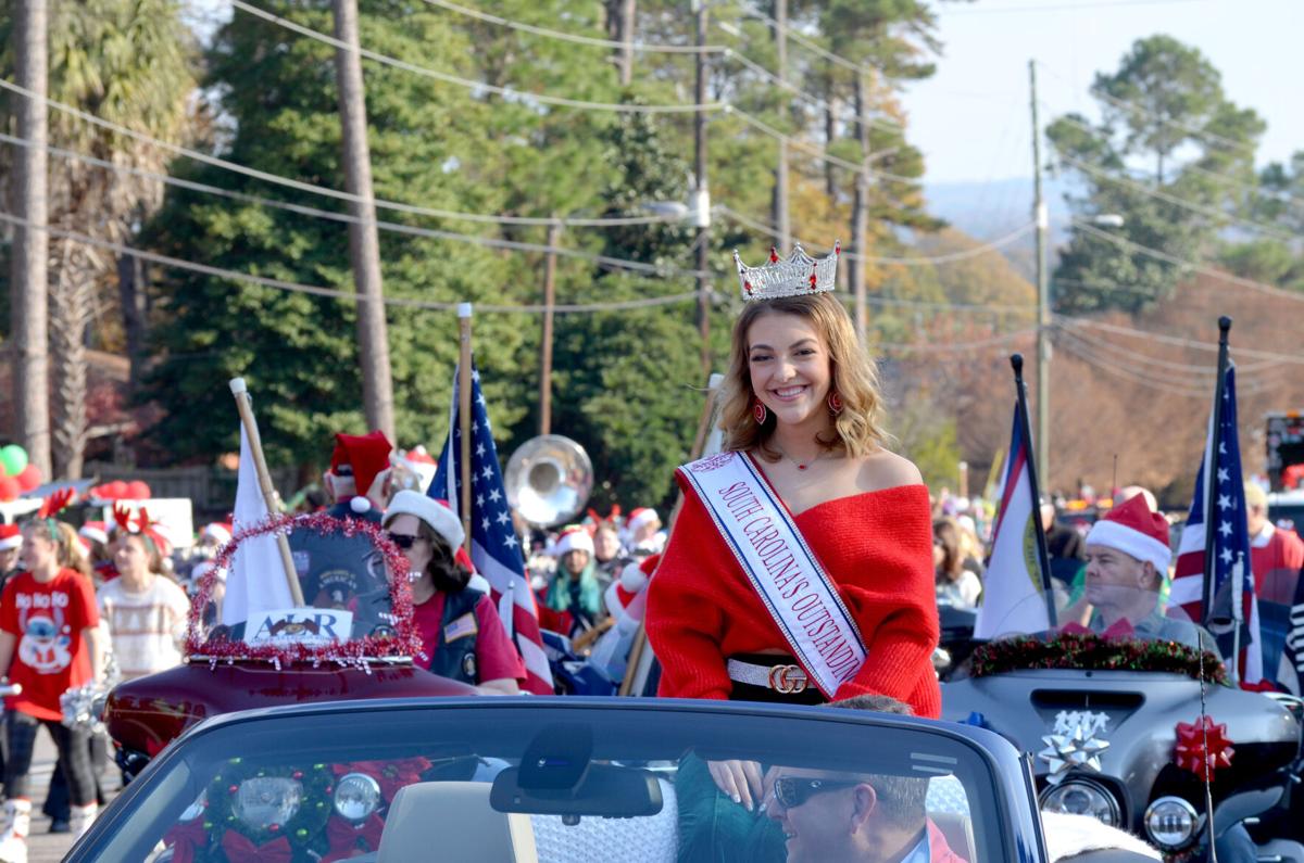 ChristmasParade_Cannon1.jpg