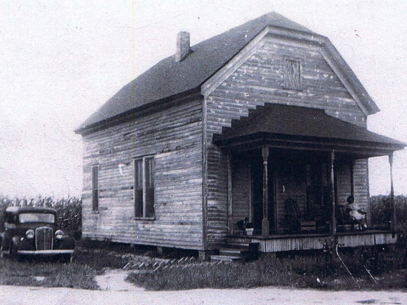 Effort under way to relocate historic Kitchings Mill library