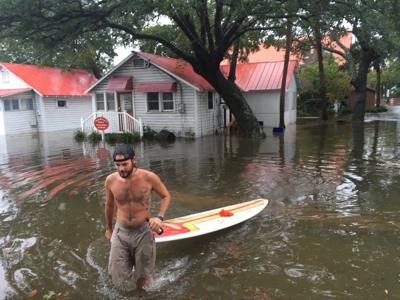 Is Out And Road To Folly Beach Shut Down After Wind Storm Folly Beach Web Only