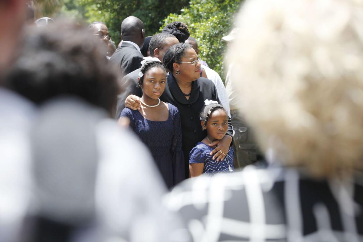 Pinckney lies in state in Columbia