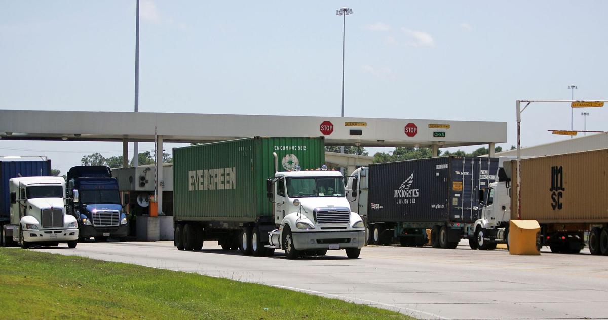 Trident Tech using Truist grant for trucker training