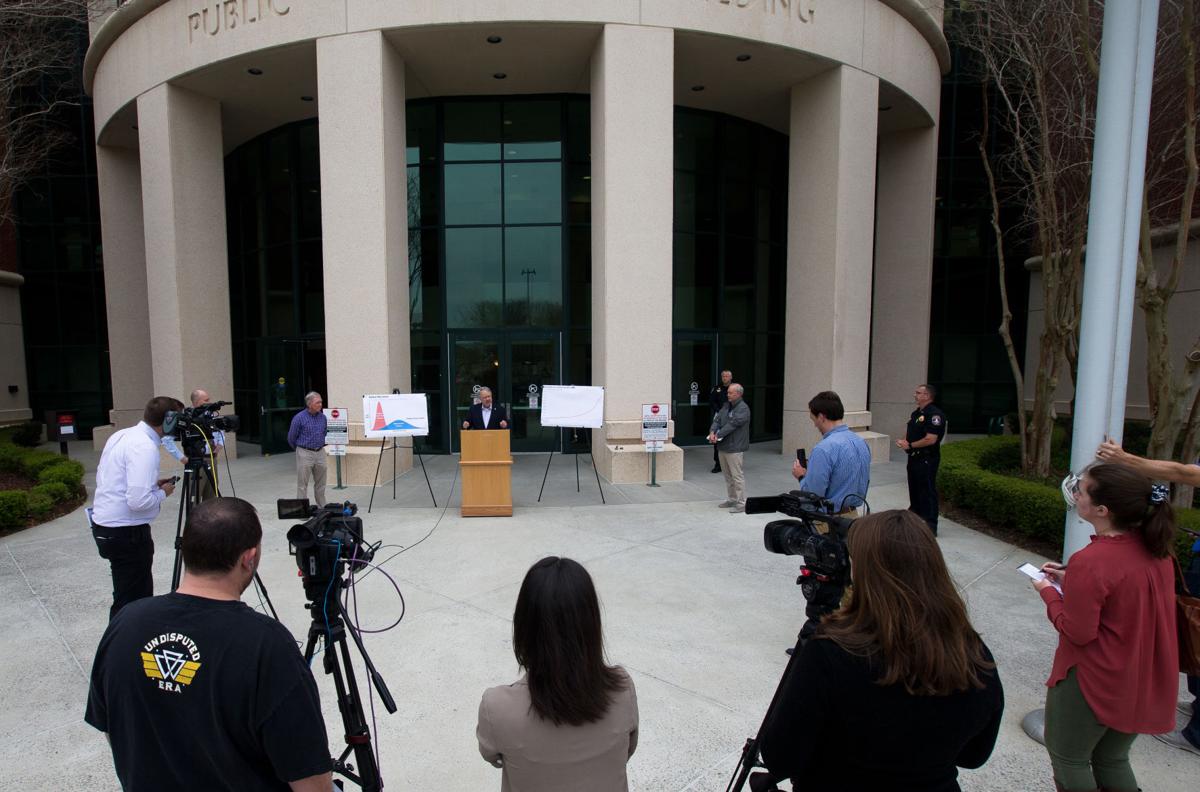 4pm presser07.jpg