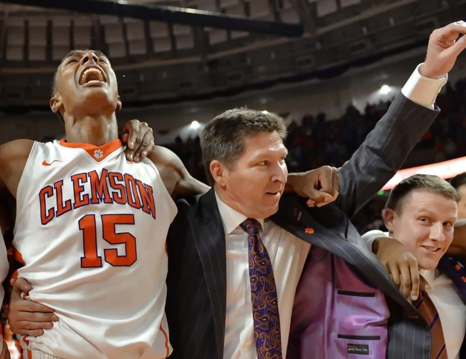 Clemson topples Duke