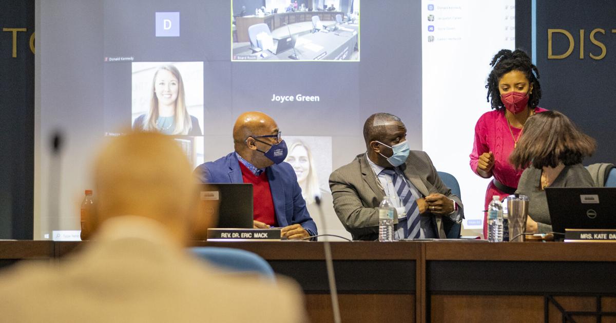 CCSD board moves forward with superintendent search | SC Education Lab CCSD board moves forward with superintendent search | SC Education Lab
