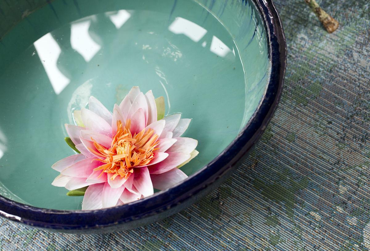 waterlilly detail.jpg