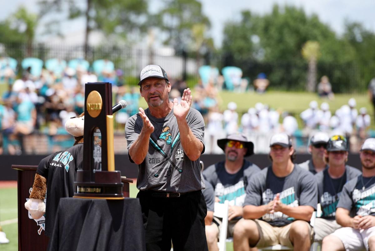 South Carolina Athletic Hall Of Fame To Honor State S National