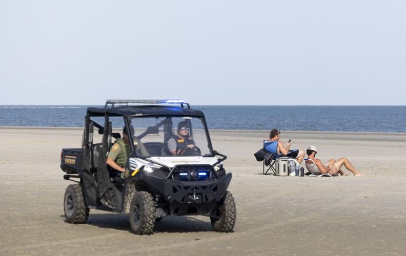 SECONDARY-SI-Manhunt_07.JPG