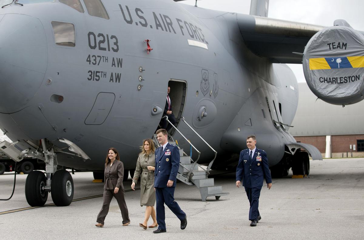 Trump Pence C17.jpg