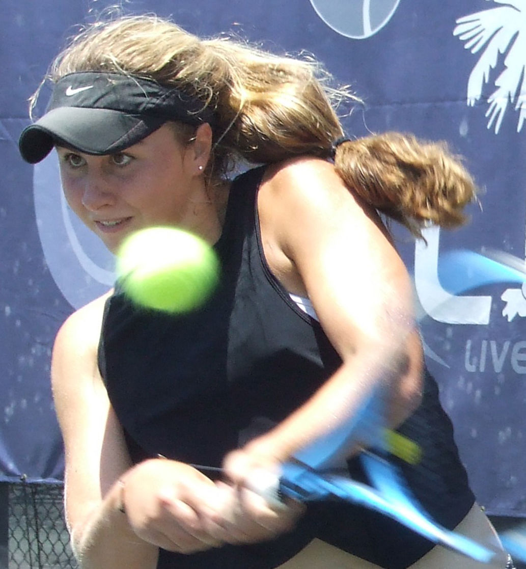 Navarro Claims Singles Title Teams With Beck For Doubles Title At Usta National Girls Clay