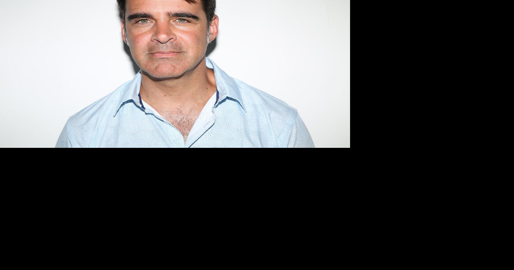 Avett Brothers bassist will talk about new book at Charleston Porch Talks event ahead of concert