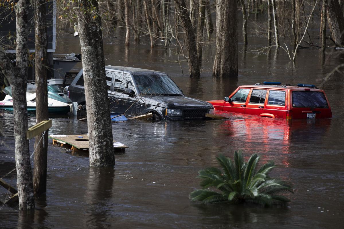 cars submerged.jpg