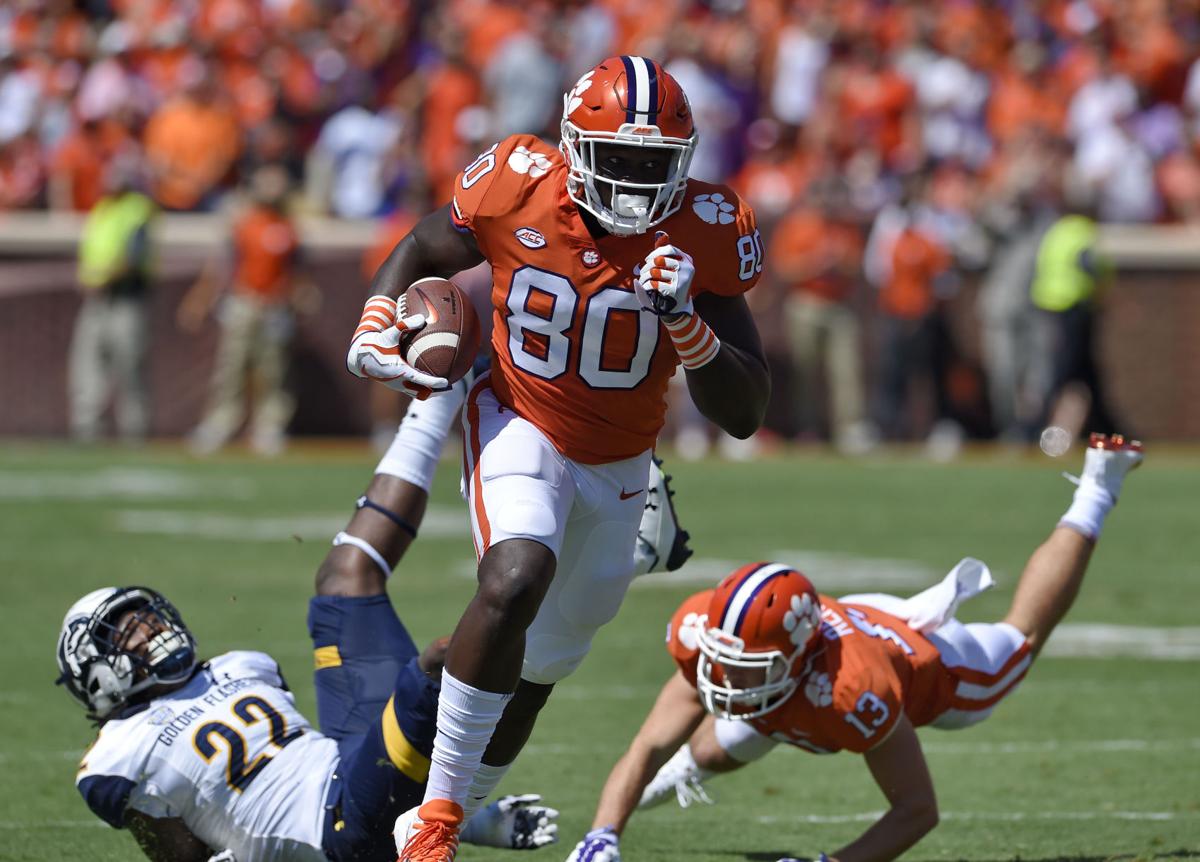 The Nephew Of Herschel Walker Clemson Tight End Milan Richard Hoping To Come Into His Own This Season Sports Postandcourier Com