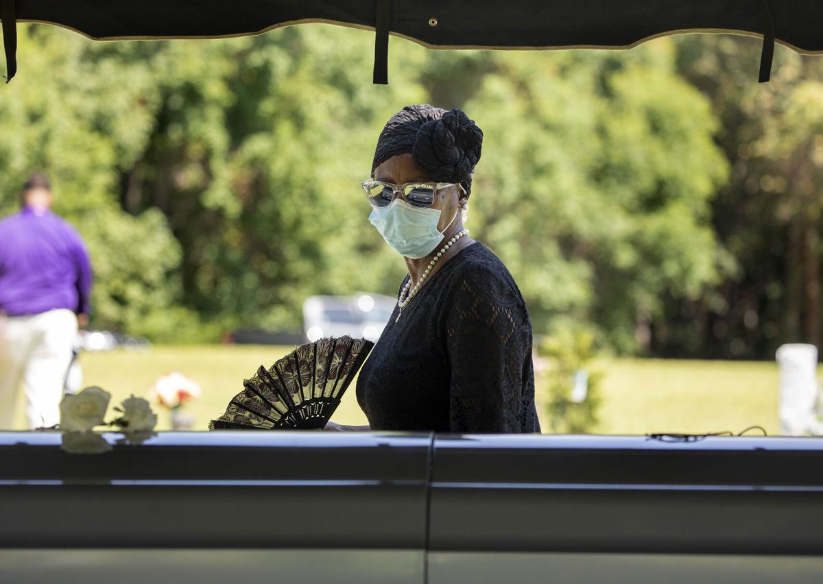 lace fan mourner.jpg