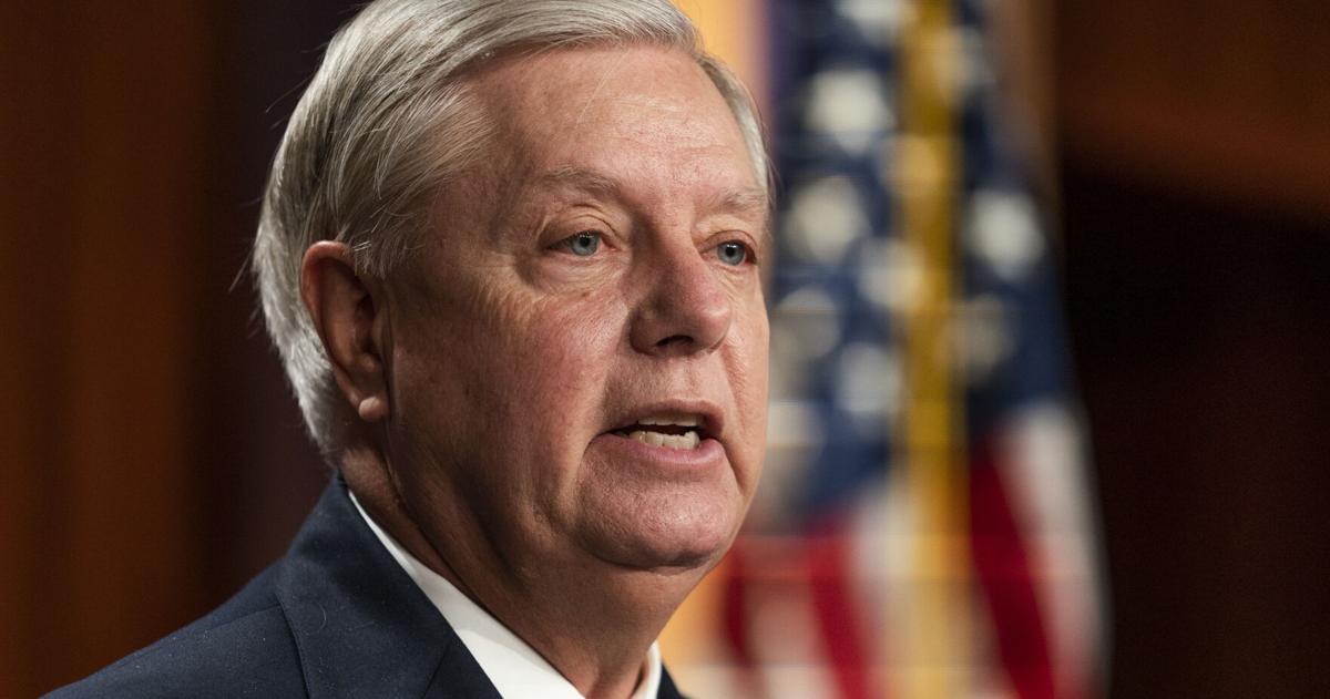 Lindsey Graham memorials begin today in Washington. Donald Trump will speak, dignitaries on hand.