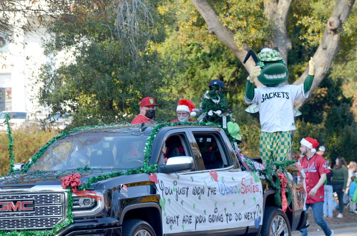 ChristmasParade_Cannon4.jpg