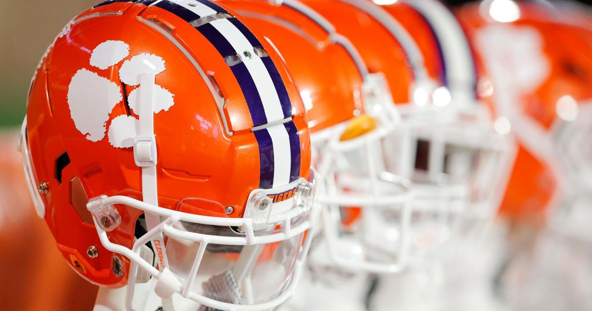 Coverage image for: Clemson, Georgia cancel future football series, per report