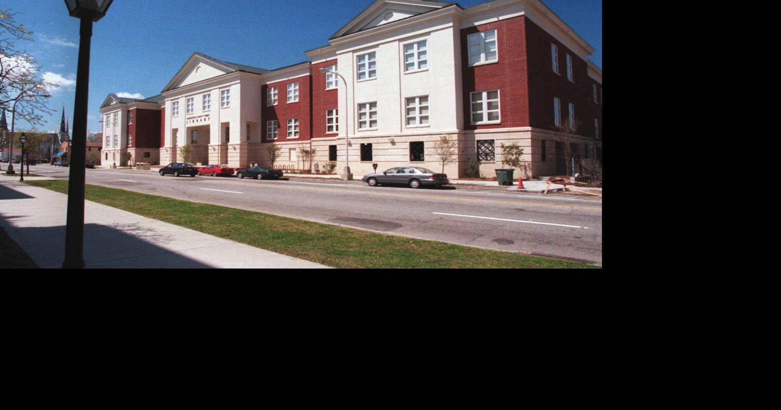 Hicks: Extremists attack libraries for political power. Don't fall for their schtick.