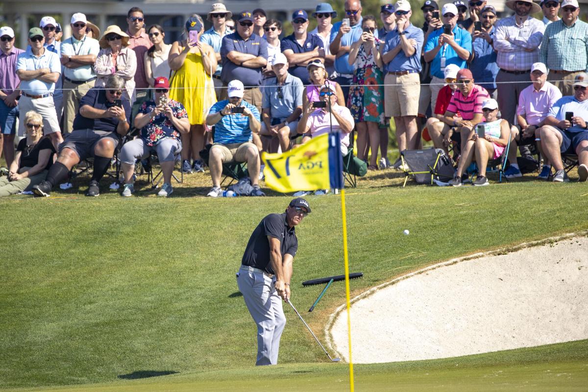 Phil Mickelson hole 17.JPG