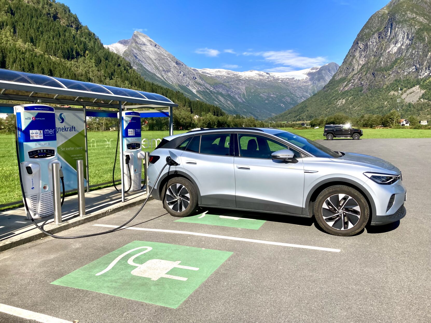 postandcourier.com - Tony Bartelme tbartelme@postandcourier.com - Renting an electric car in Norway has pros and cons