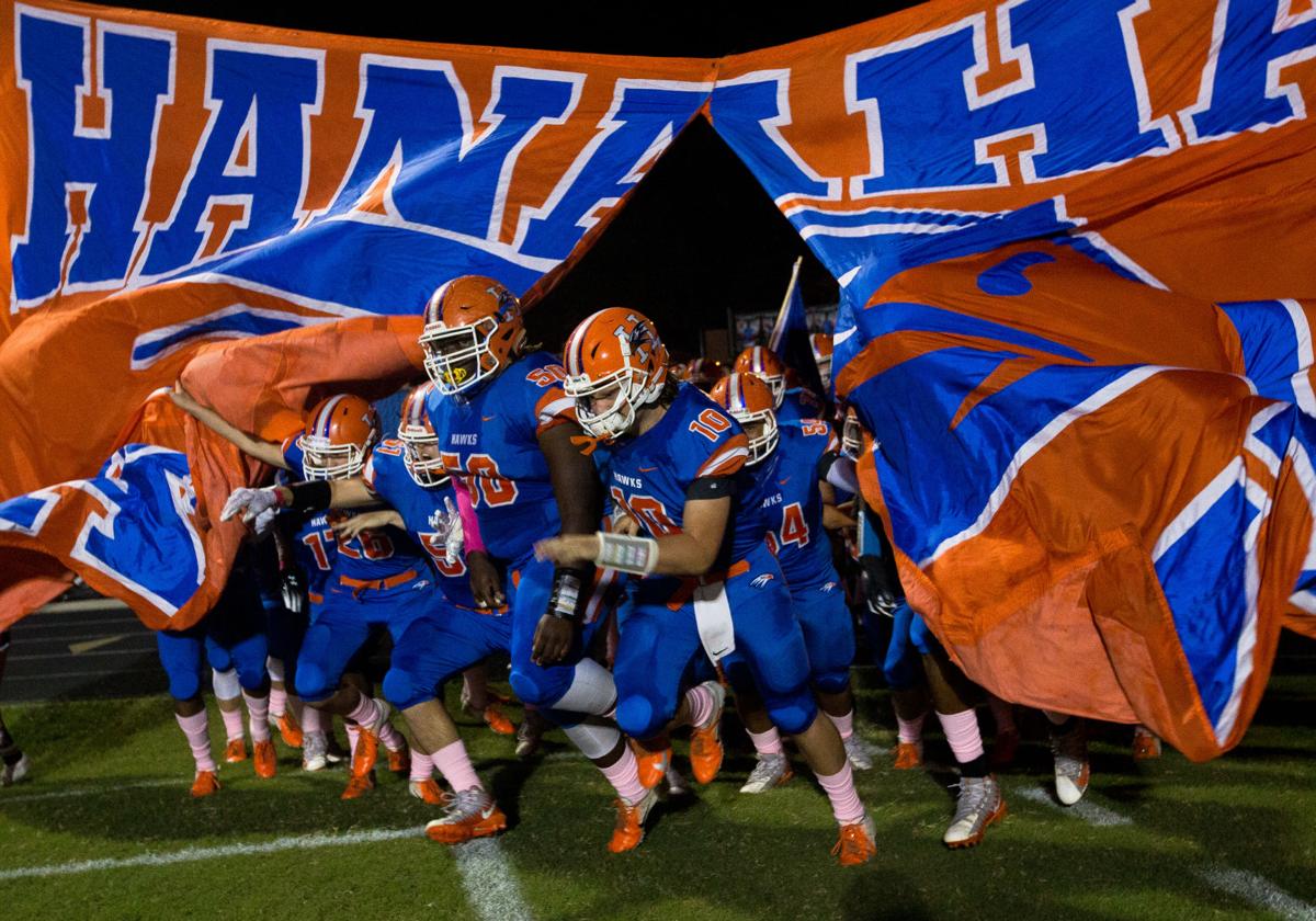 Maxwell S 200 Yards Leads Wade Hampton Past Hanahan In Class Aaa