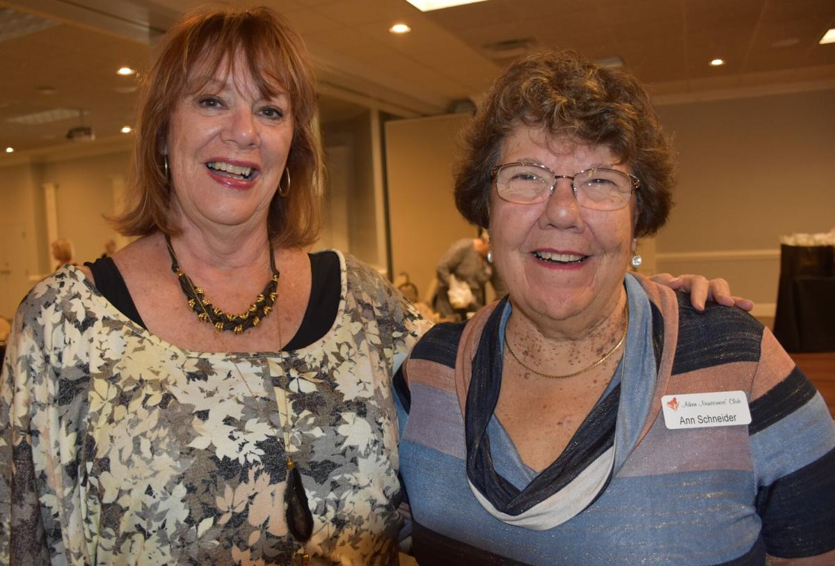 newcomers-club-50th-2022-0925.JPG
