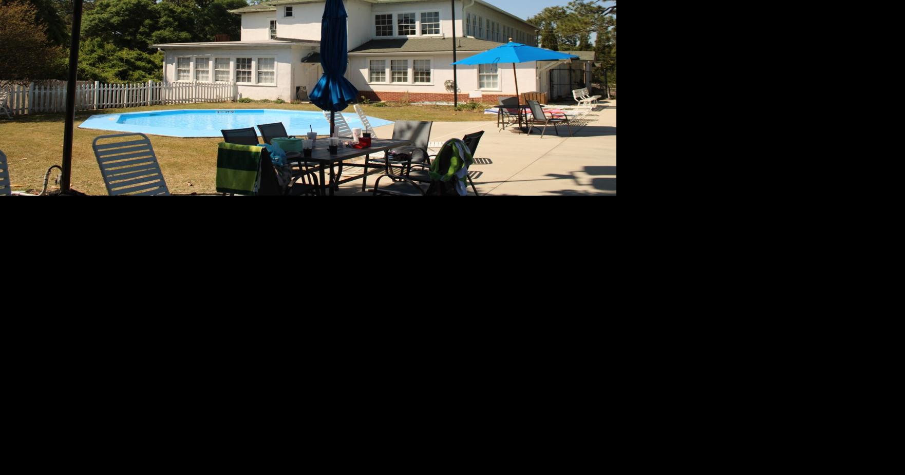 Fermata Club hosts open house, lecture from museum director