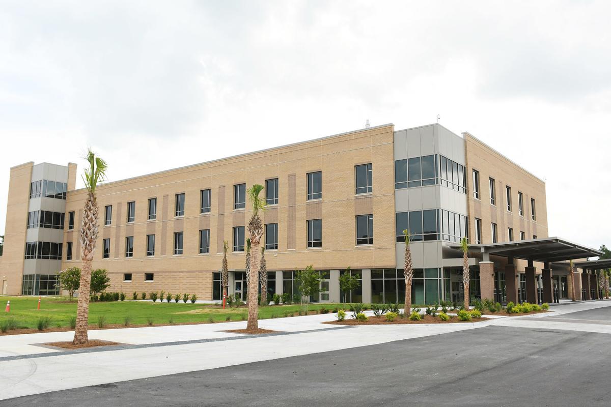 Berkeley's new Roper hospital inching closer to historic opening News
