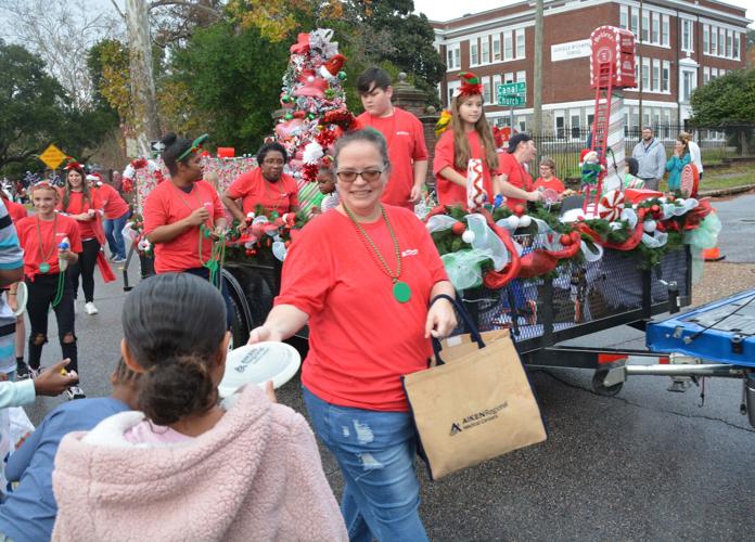 Graniteville parade celebrates the holiday season with music, merriment News