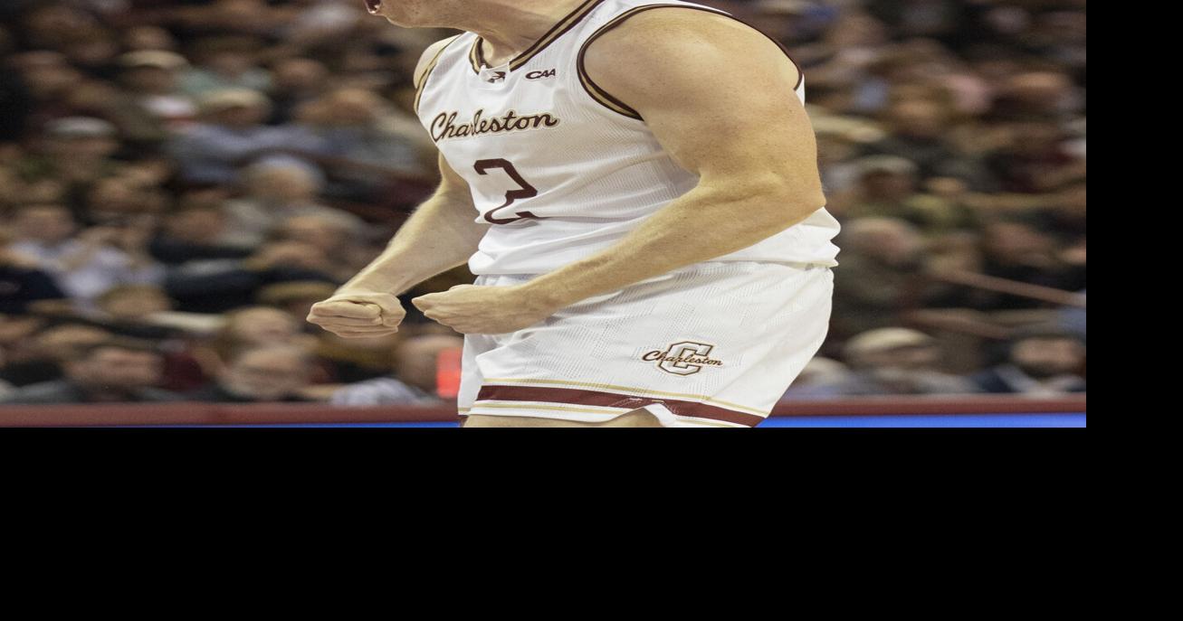 College of Charleston holds off late rally, extends win streak to 7 games with victory