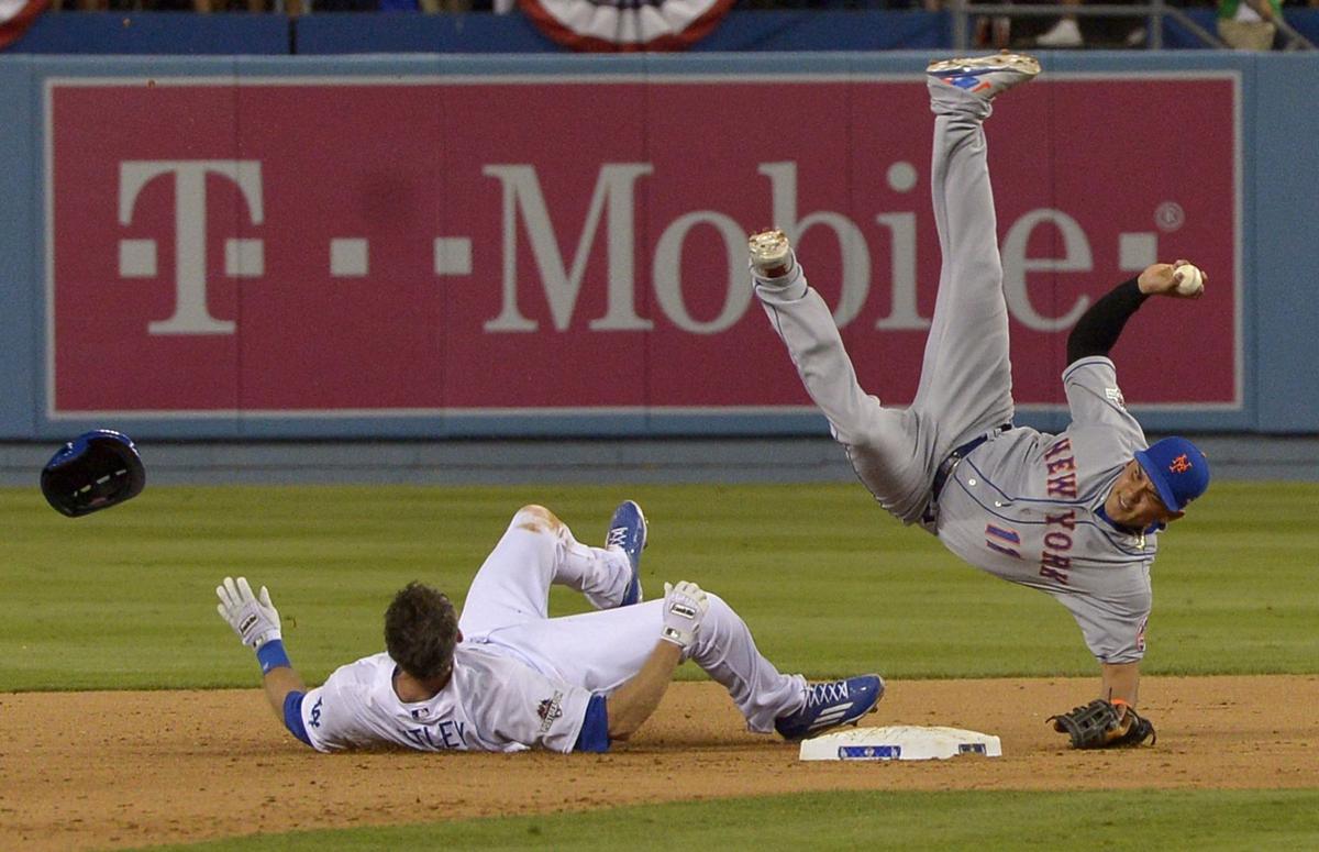 Chase Utley left out of Dodgers line-up to face Mets