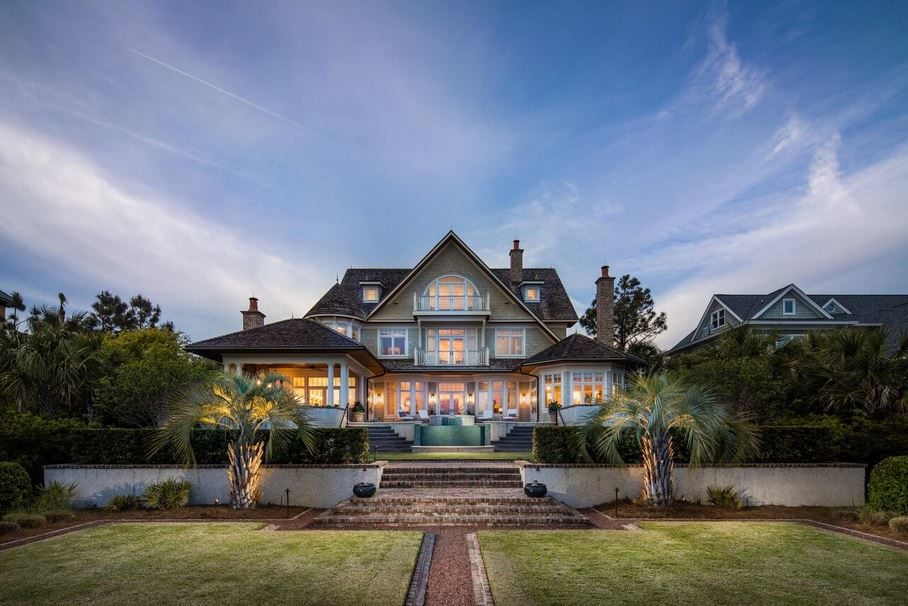 Oceanfront Kiawah Island mansion sells for $10 million ...