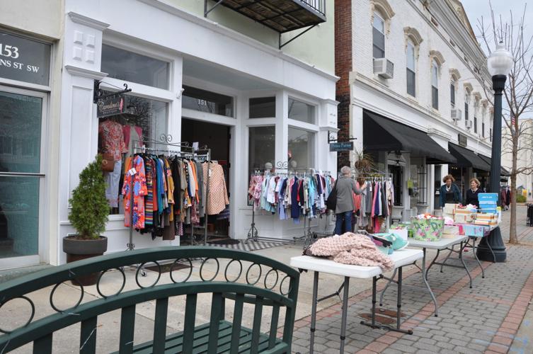 Pitter Patter, Caroline's moving to former re•fresh location in