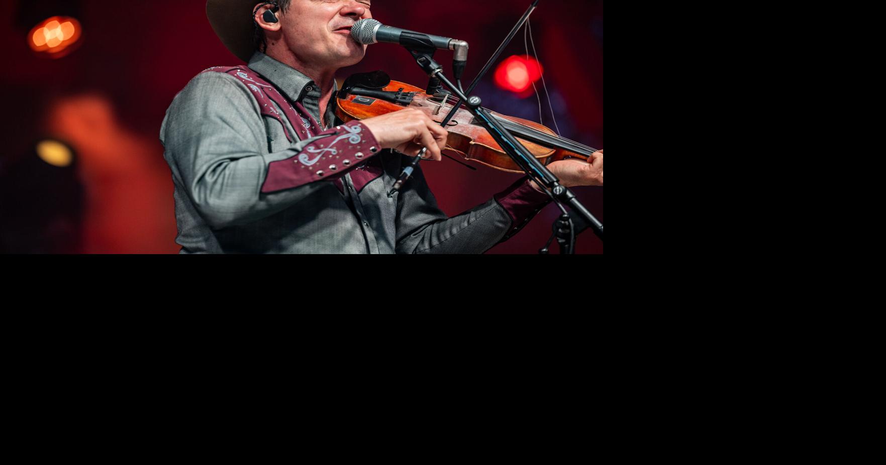 Review: Mingling elite roots music with Columbia charm, Songbird fest another win for Finlay Park