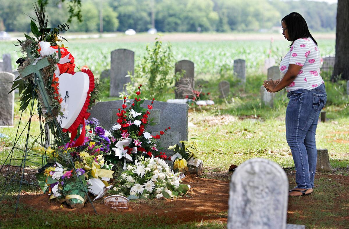 Documents reveal more information about former mayor killed by