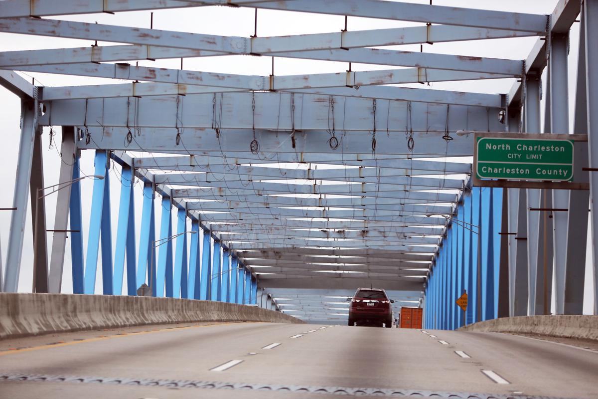 Painting On Don Holt Bridge To Resume After Dot And Contractor
