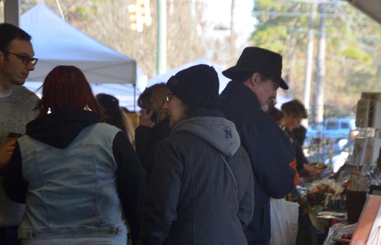 Farmers Market hosts Christmas Craft Show Aiken Area News
